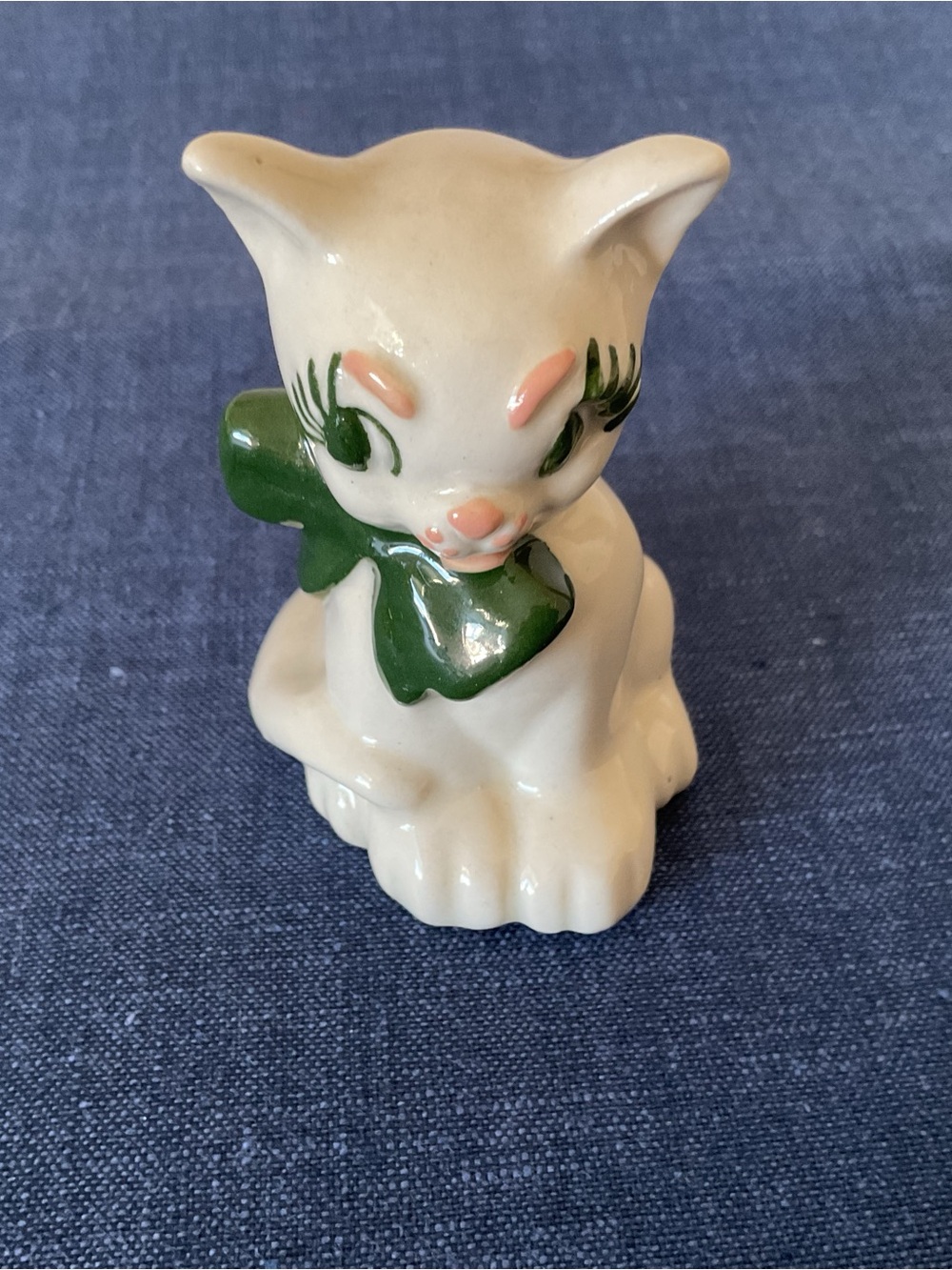 Vintage 1940s/50s Ceramic Arts Studio Hand-Crafted “Bright Eyes” Cat Figurine